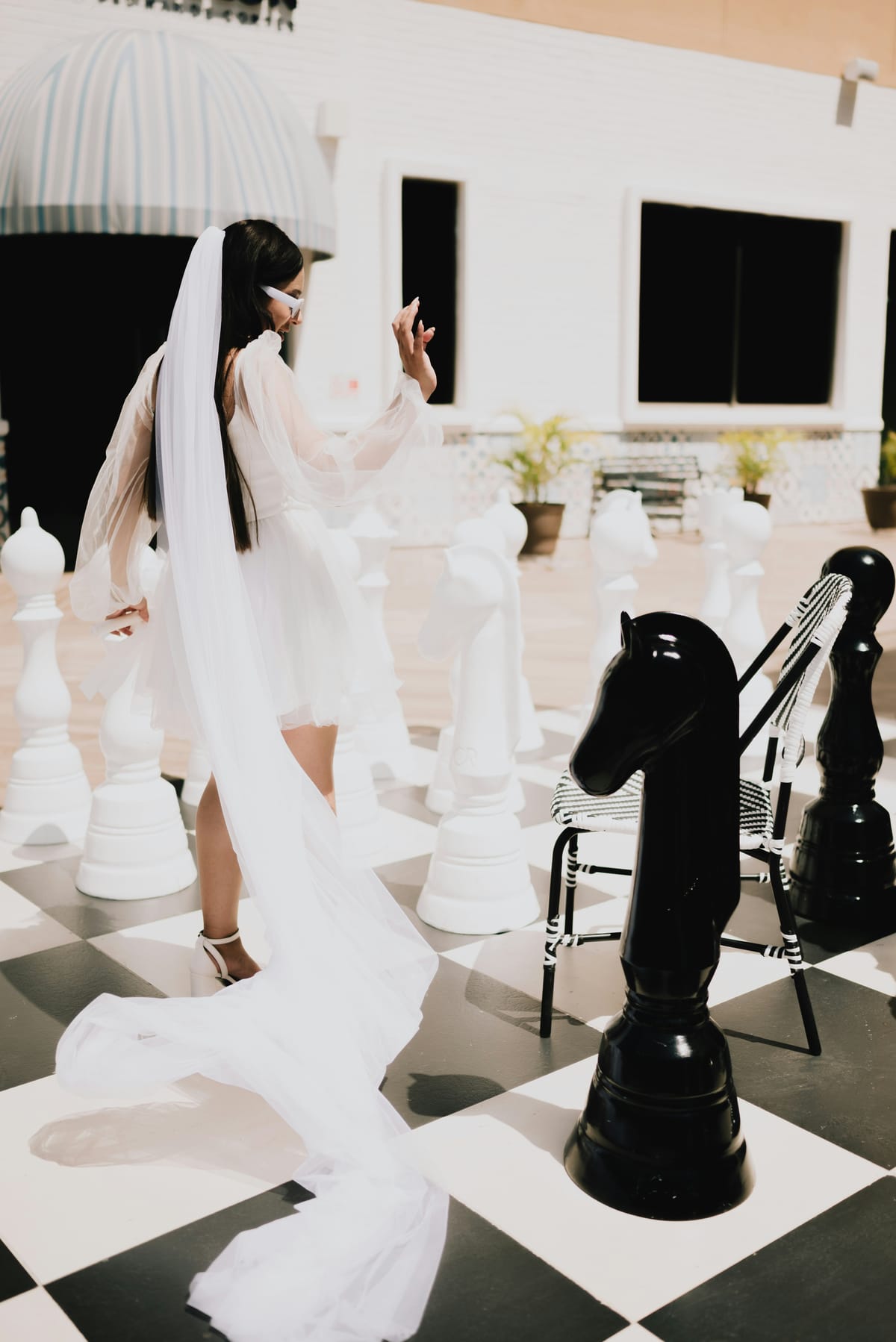 Playful wedding lawn games and extras